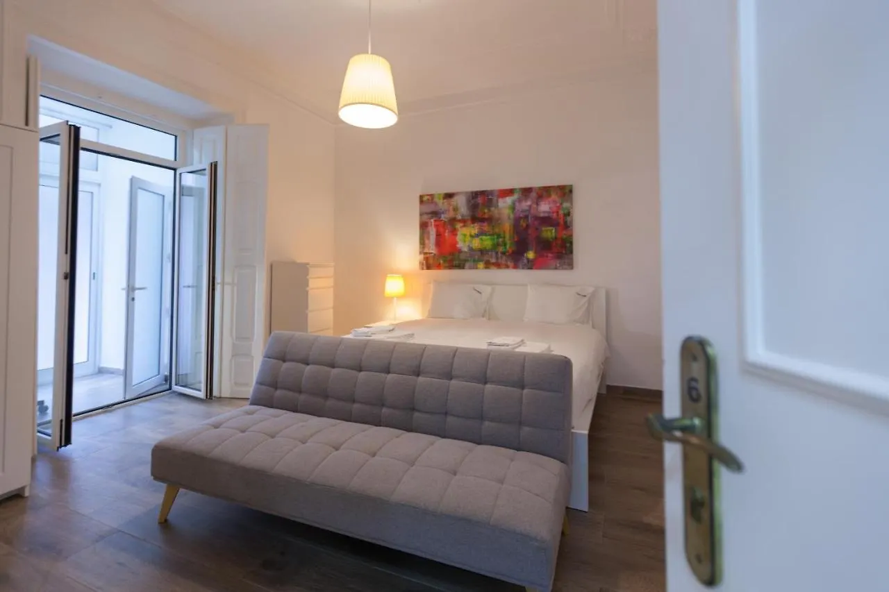 Flh Alameda Guest House Lisboa Portugal